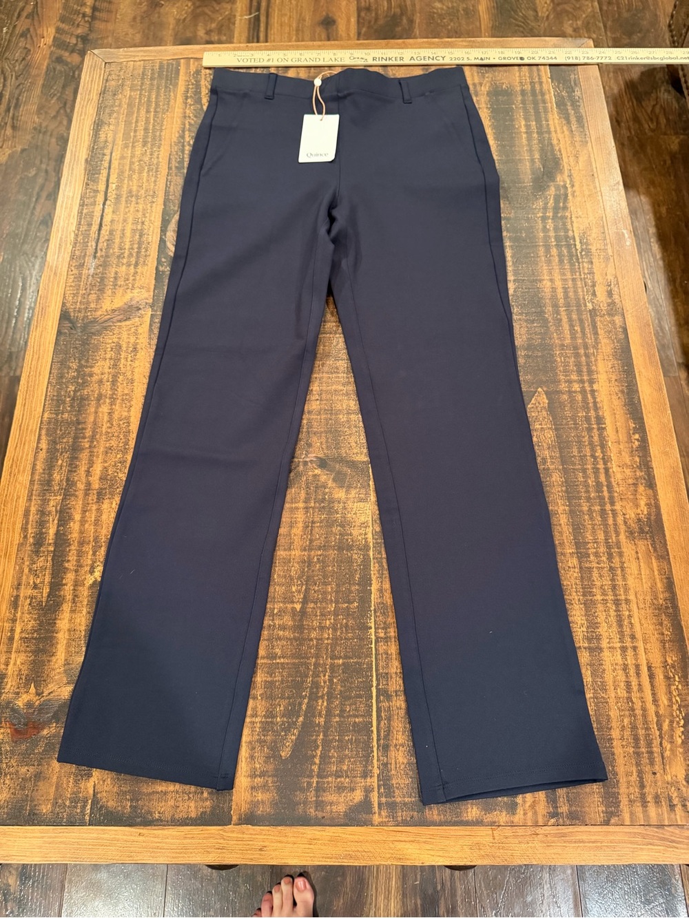 Quince Navy Cropped Straight-Leg Pants